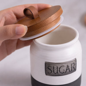 طقم توابل بورسلين 7 قطع بغطاء وحامل خشب مدور خطوط أبيض × رمادي