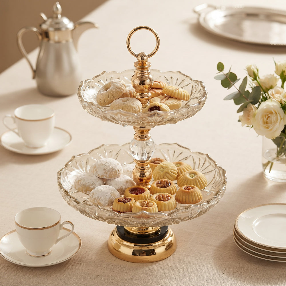 شيالة حلويات زجاج 2 دور عسلي بحامل معدن ذهبي
